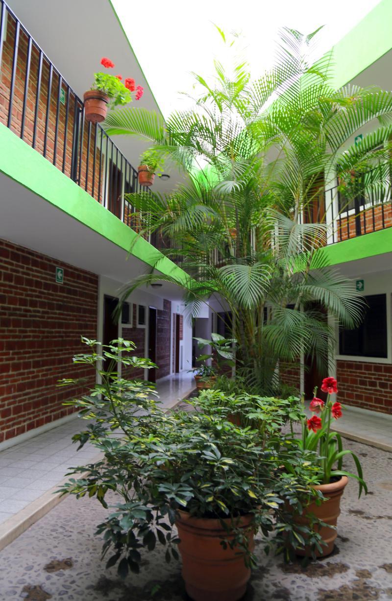 Hotel Arboledas Industrial Guadalajara Ngoại thất bức ảnh